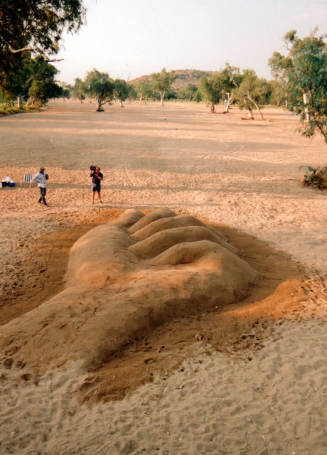 Sand sculpture Julie jat Taylor